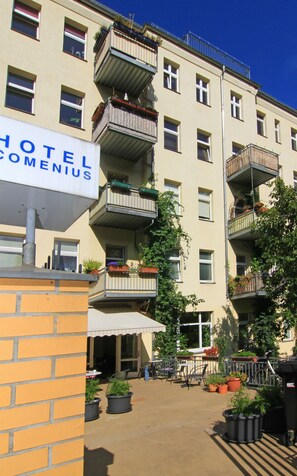 Exterior - Hotel Comenius (Berlin)
