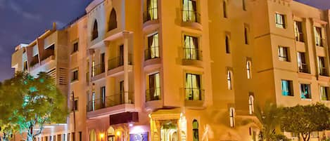 Front of property – evening/night