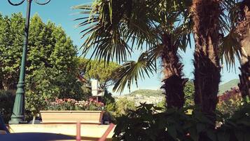 Enceinte de lâhĂ©bergement