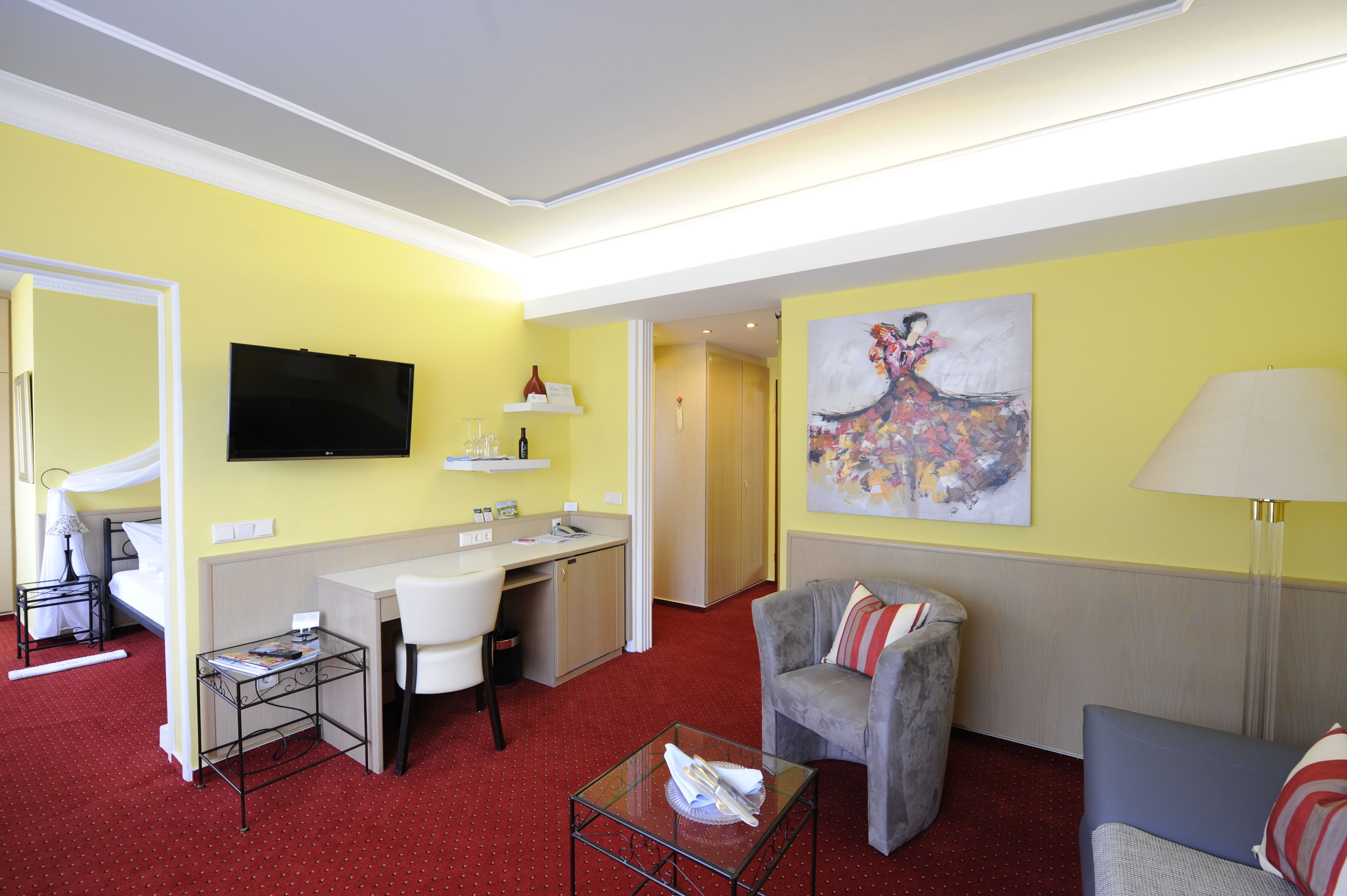 junior suite | living area