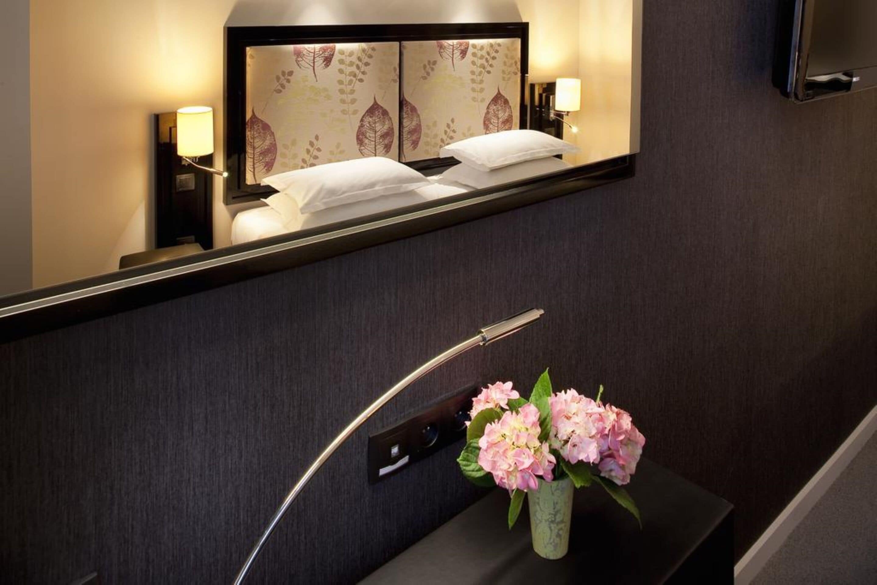 minibar, in-room safe, desk, soundproofing