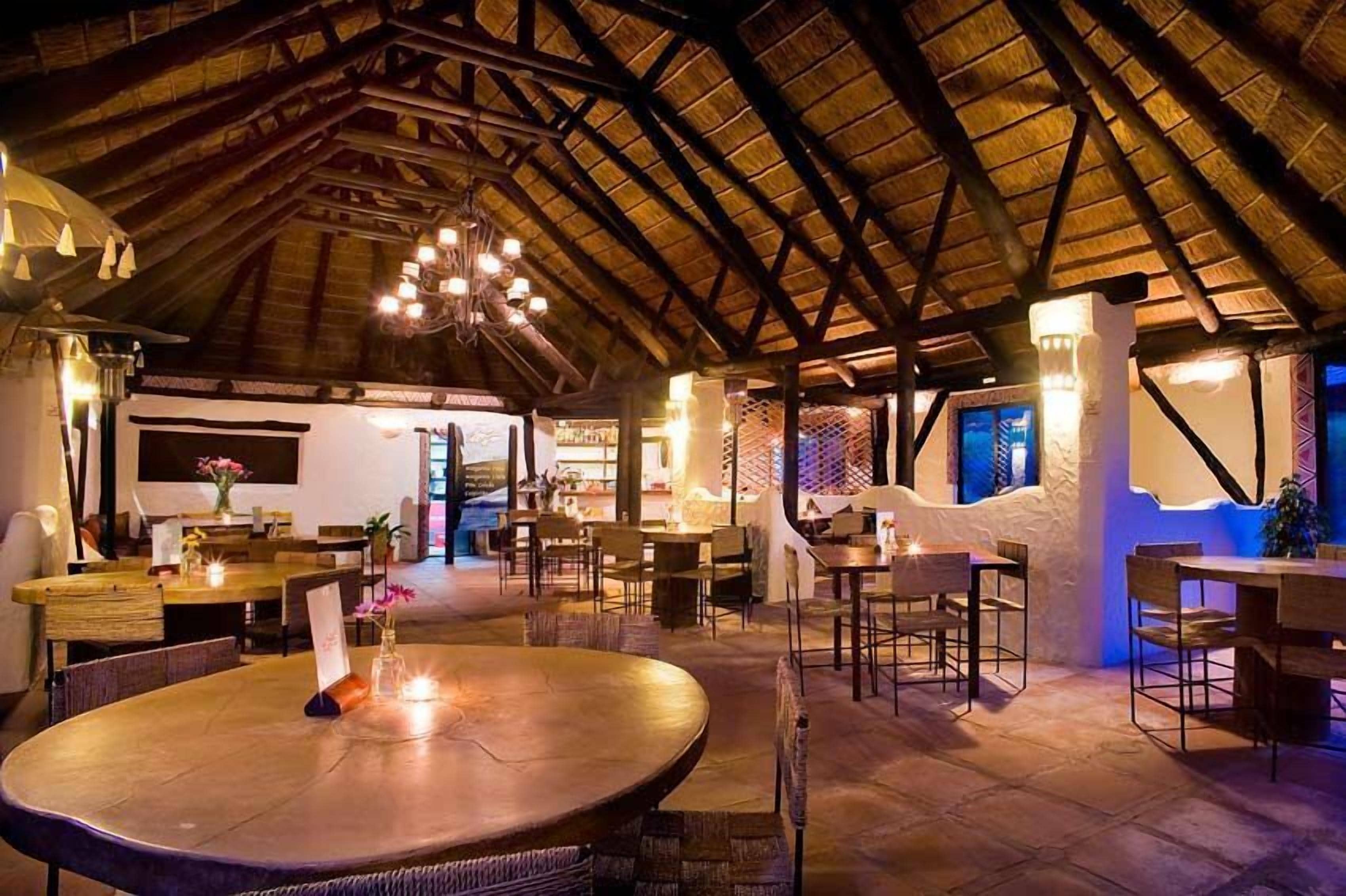 Bar (en la propiedad)