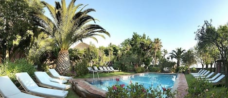 Piscina a l'aire lliure