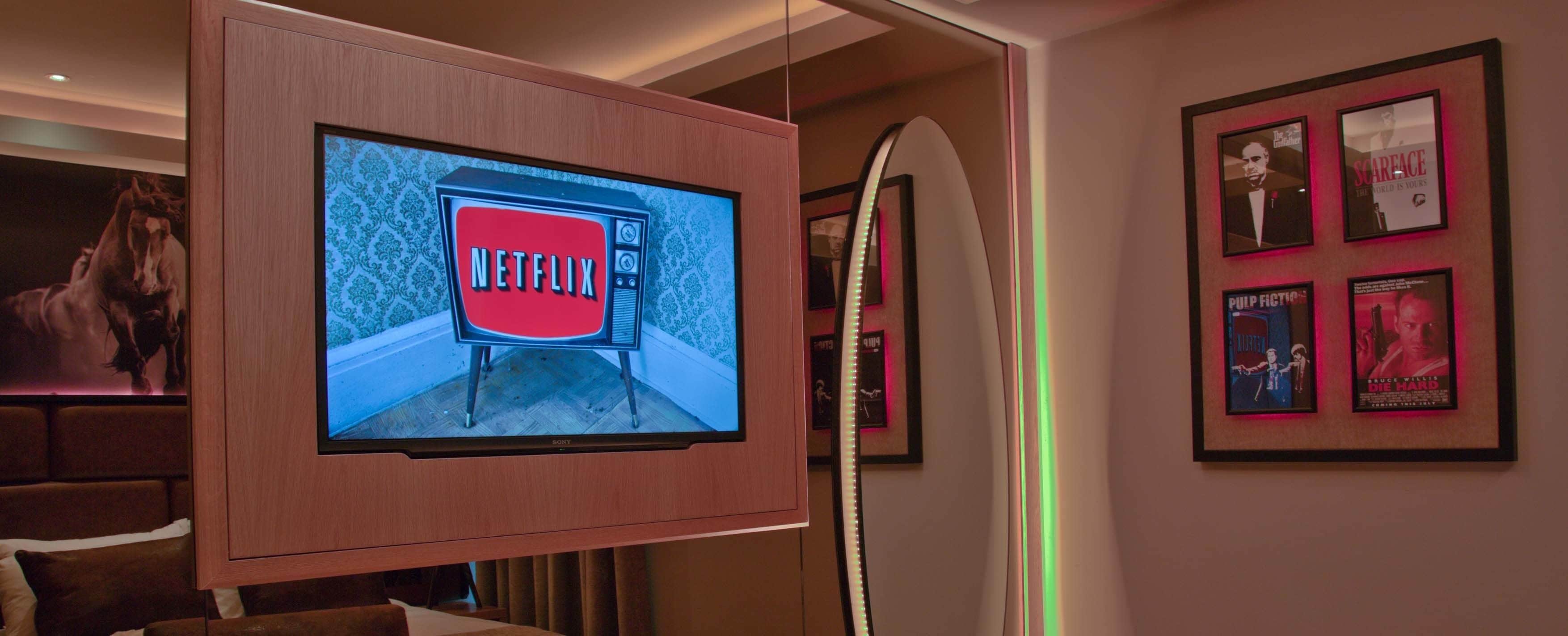 In-room safe, desk, soundproofing, iron/ironing board