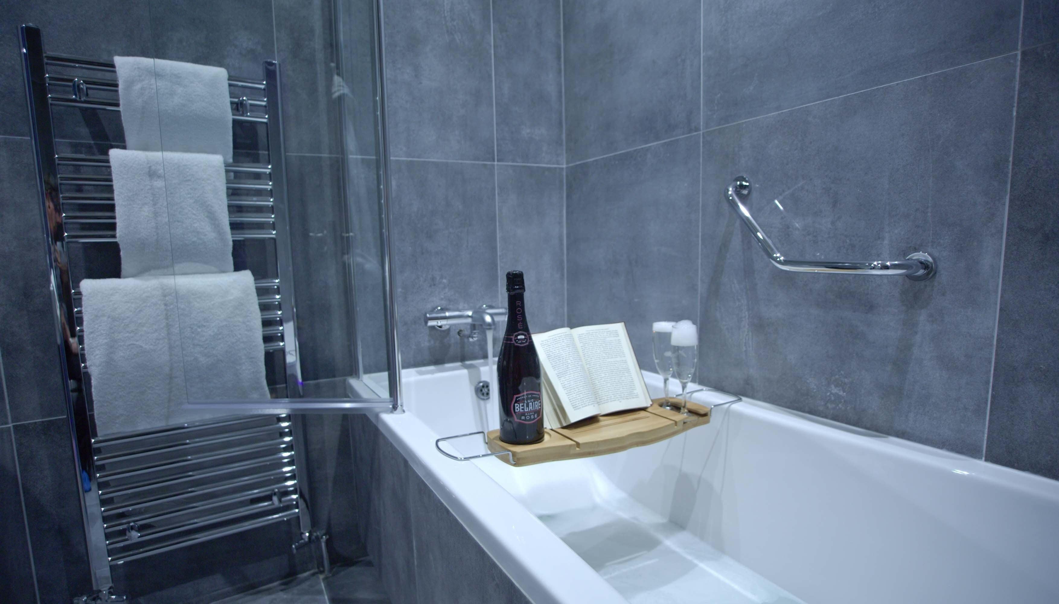 eco-friendly toiletries, hair dryer, towels