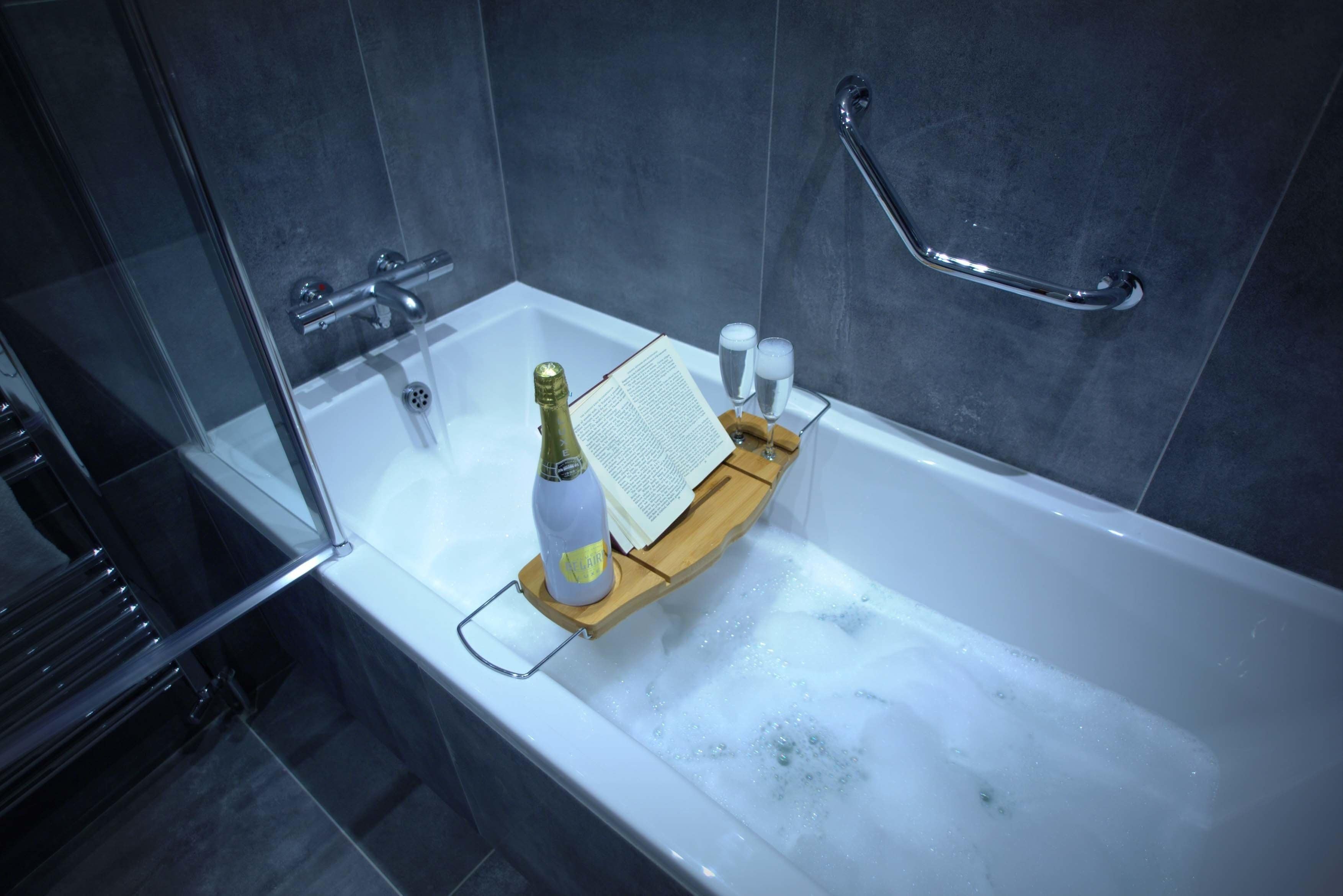 eco-friendly toiletries, hair dryer, towels