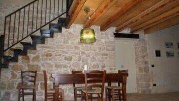 Suite (for 2 people) | Restaurantes