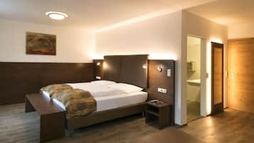Suite Business | Biancheria da letto di alta qualità, materassi a doppio strato, minibar