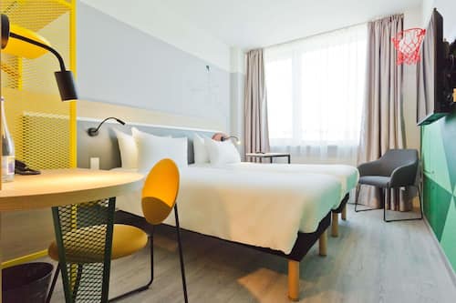 Room, 2 Single Beds | Desk, soundproofing, iron/ironing board, free cots/infant beds