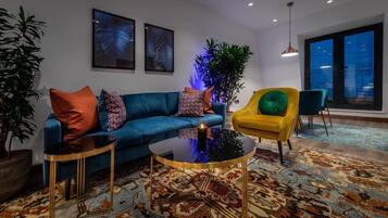 In-room safe, desk, soundproofing, iron/ironing board