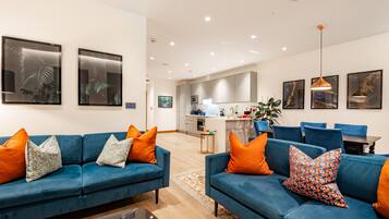 In-room safe, desk, soundproofing, iron/ironing board