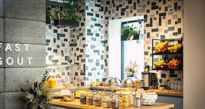 Levy's Rooms & Breakfast