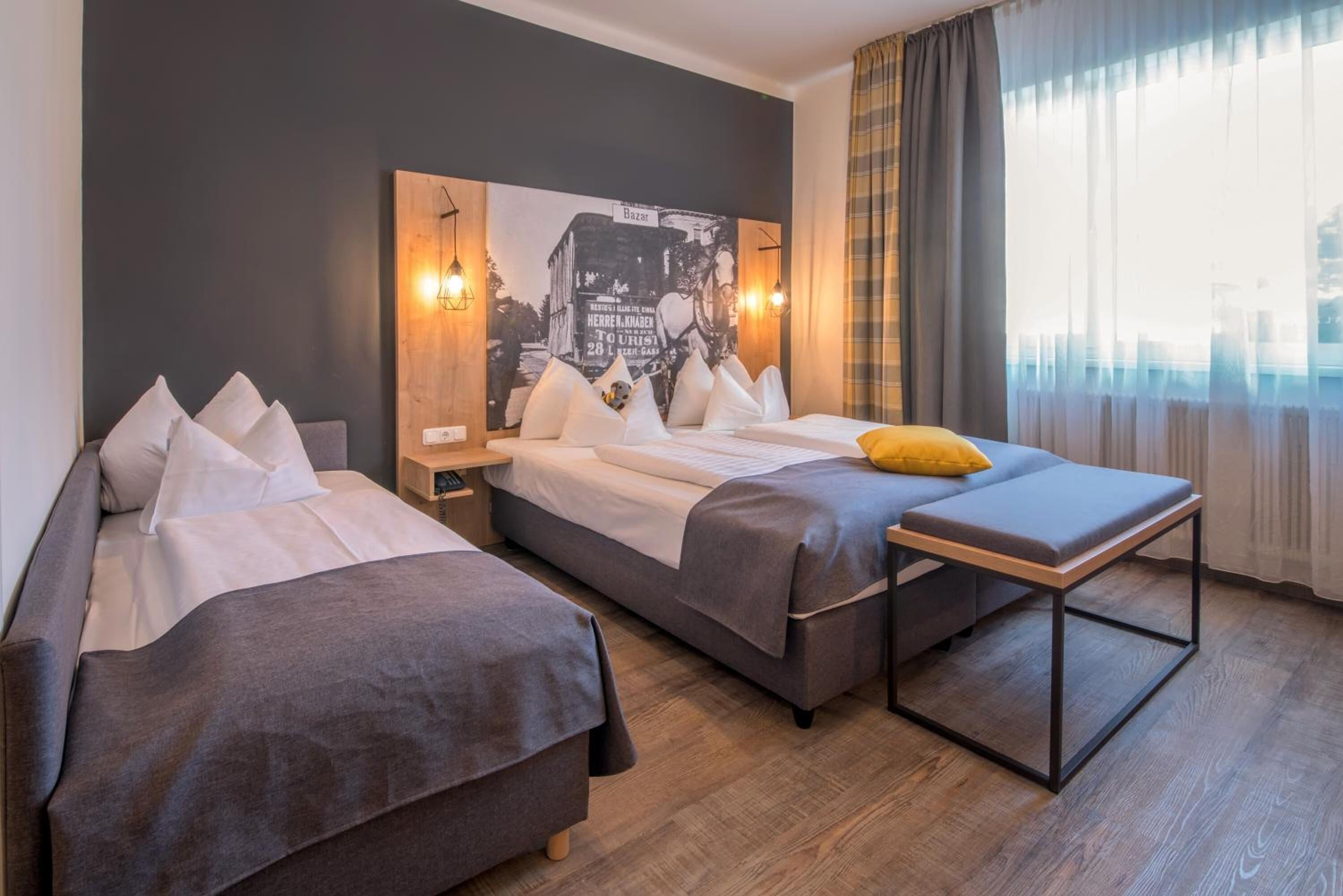 minibar, in-room safe, desk, laptop workspace