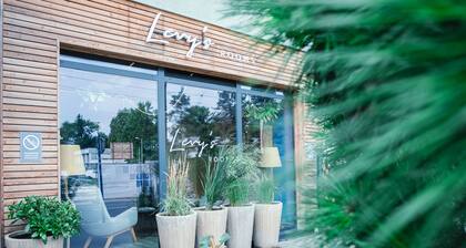 Levy's Rooms & Breakfast