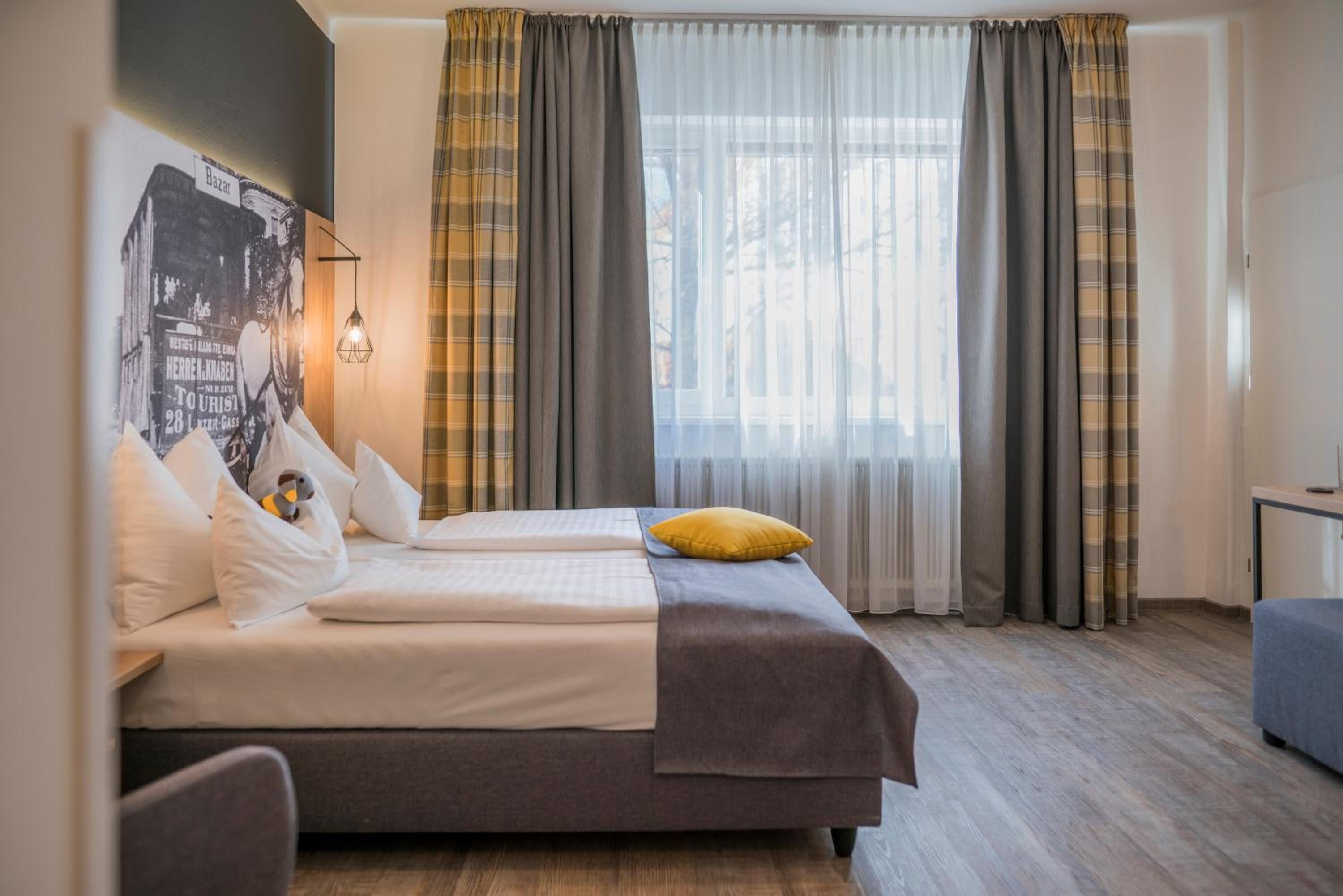 minibar, in-room safe, desk, laptop workspace