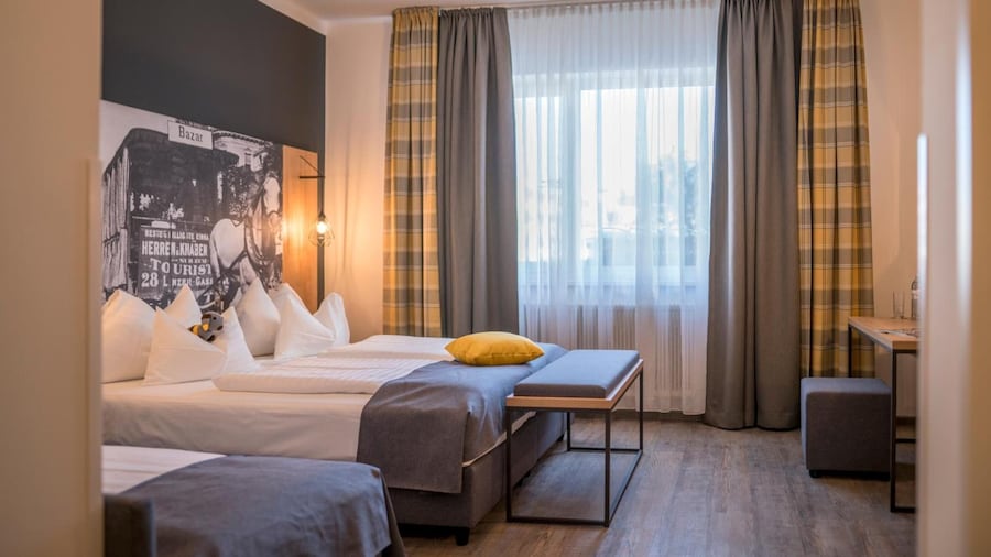 Levy's Rooms & Breakfast