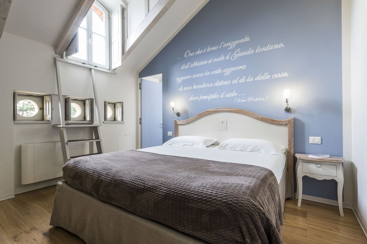 Romantic Room