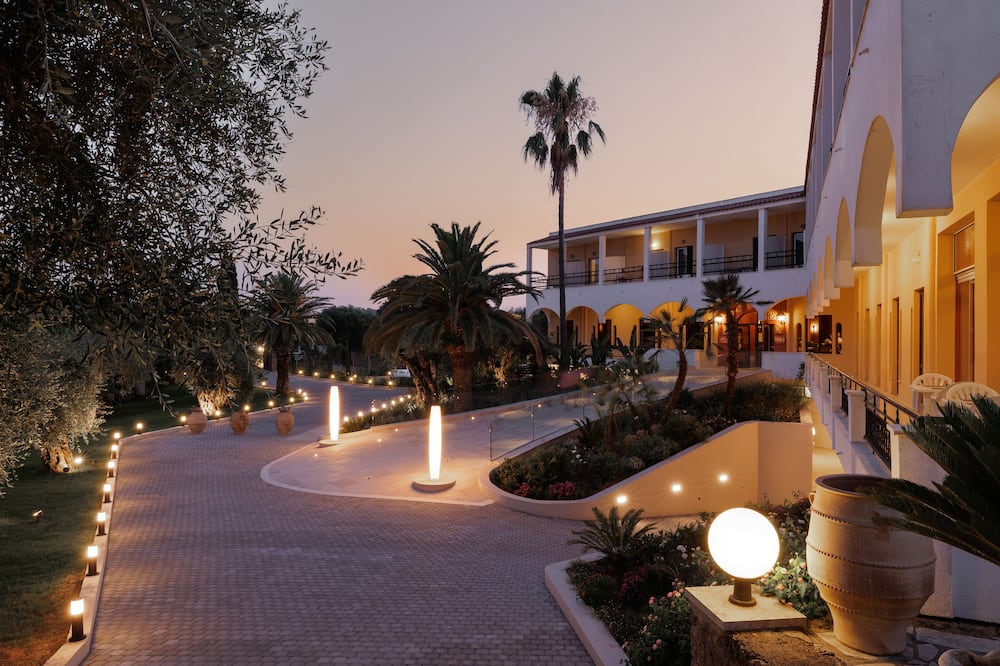 Paradise Hotel Corfu