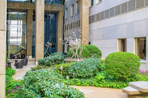 การตกแต่งภายนอก