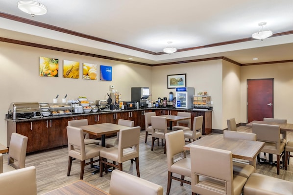 Free daily continental breakfast - Comfort Inn & Suites Navasota (Navasota)