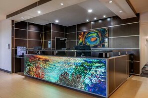 Lobby - Cambria Hotel Ft Lauderdale, Airport South & Cruise Port (Dania Beach)