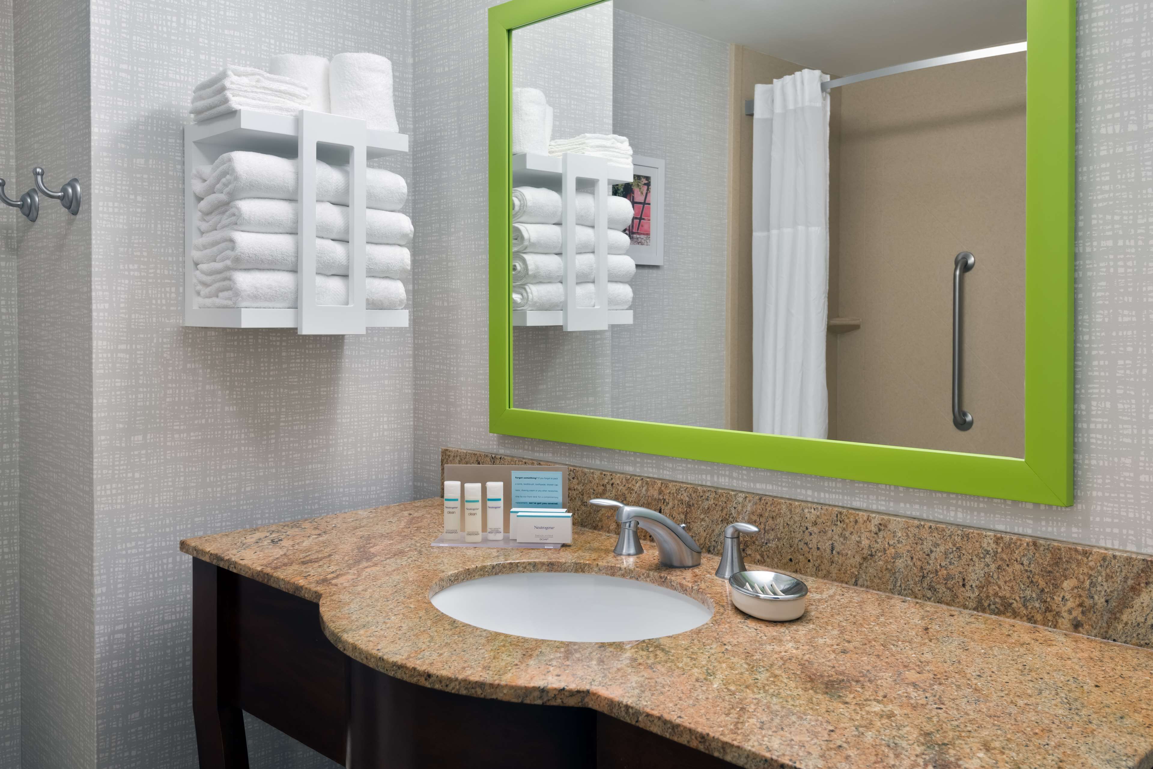 two queens | bathroom | combined shower/bathtub, free toiletries, hair dryer, towels