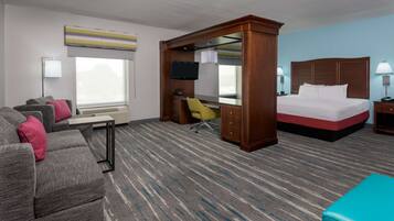 Studio Suite, 1 King Bed with Sofa bed | In-room safe, desk, blackout drapes, iron/ironing board