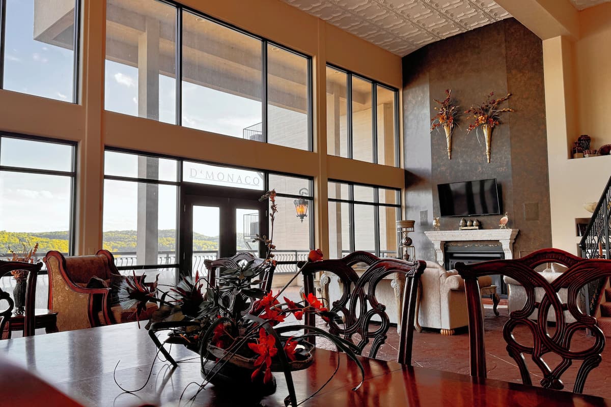 Villa Premium, 3 chambres, vue lac (3 Bathrooms) | Coin séjour
