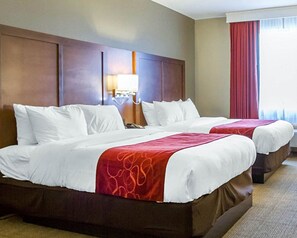 2 Queen Bed, Suite, Non Smoking | Desk, laptop workspace, iron/ironing board, free WiFi - Comfort Suites Abilene Central (Abilene)