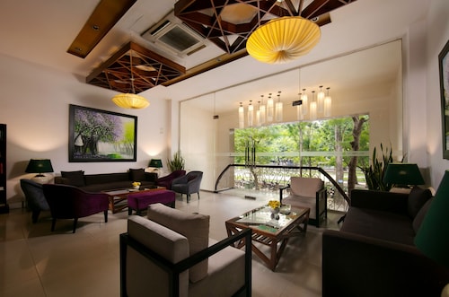 Hanoi Anise Hotel & Spa