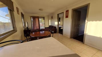 Apartment | In-room dining
