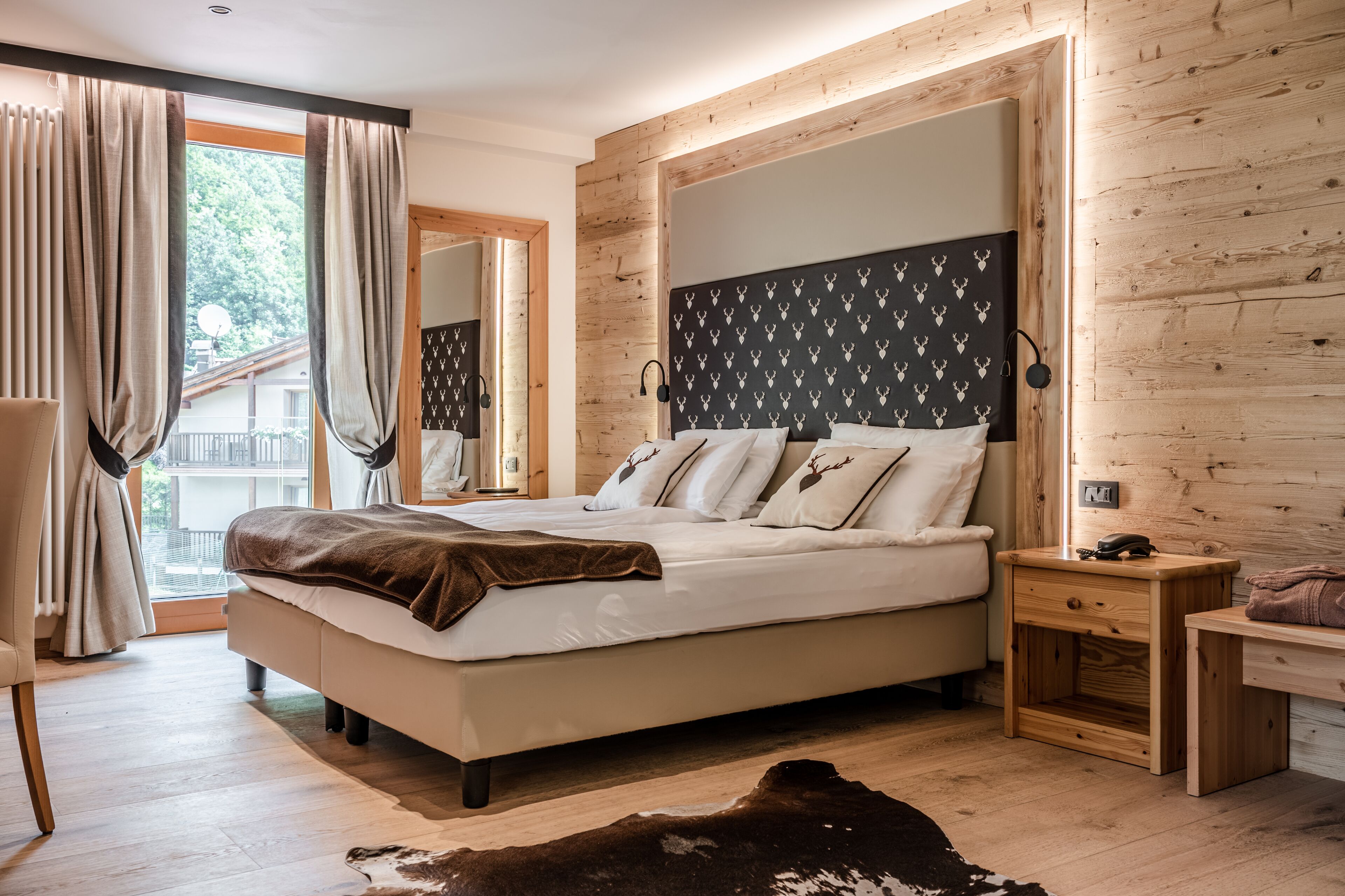 junior suite brenta | 1 bedroom, minibar, in-room safe, individually decorated