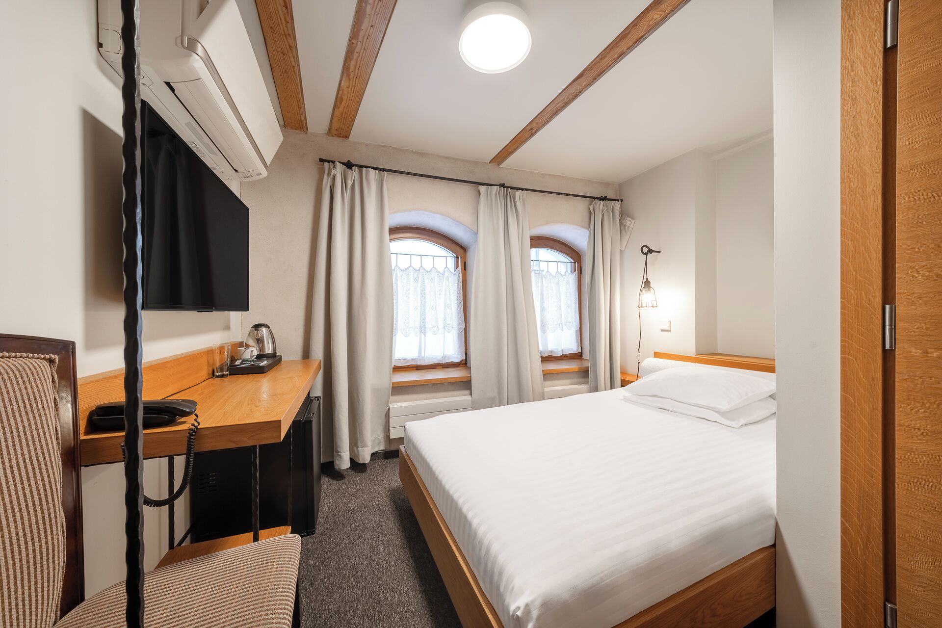 Heritage Single room | Minibar, safe på rommet, skrivebord og skrivebord for bærbar PC