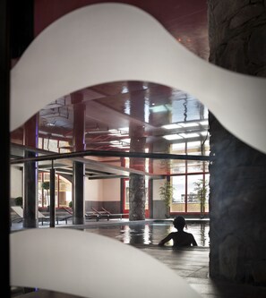 Indoor pool - CGH Résidences  Boutique Le Telemark (Tignes)