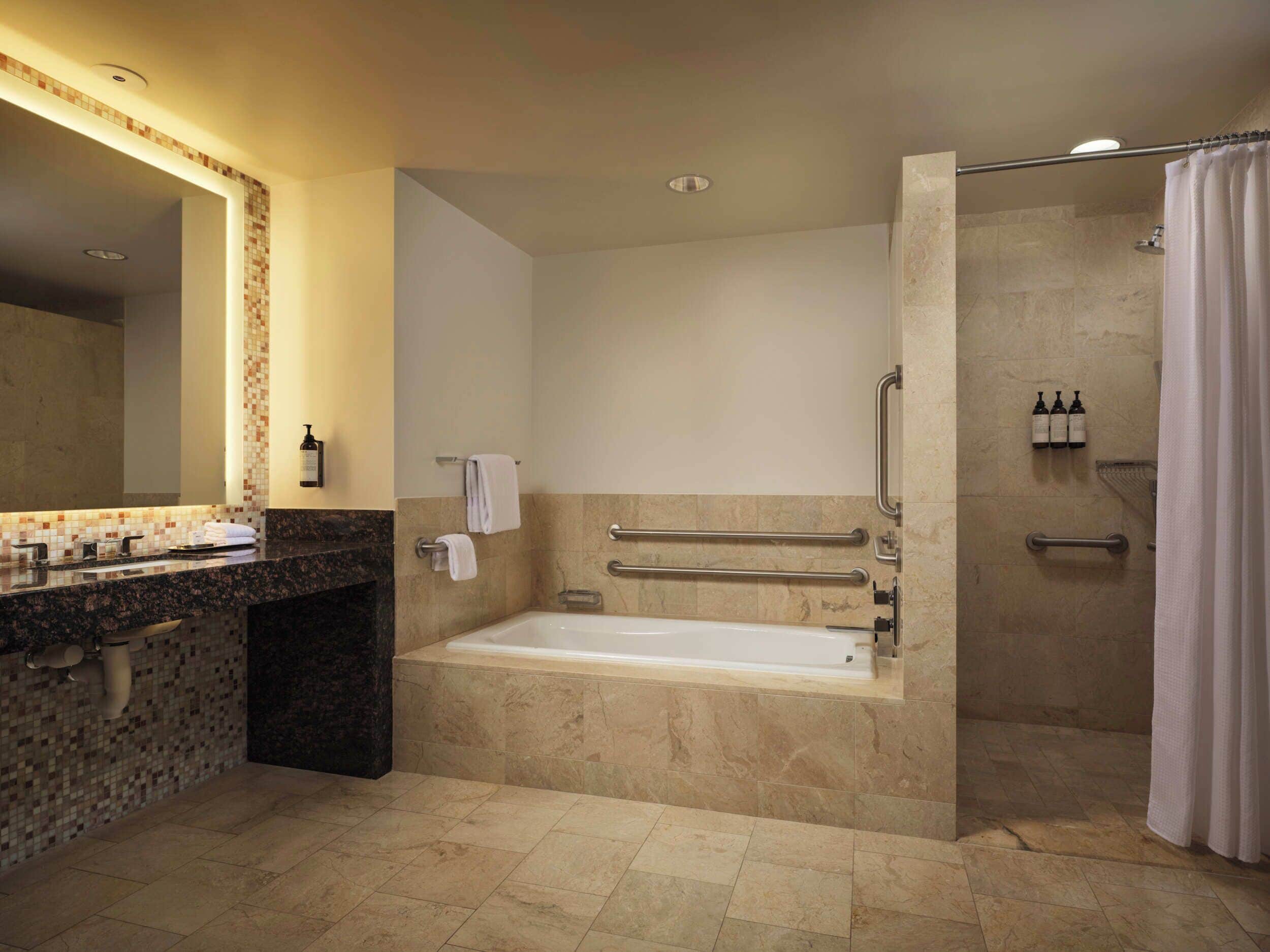 Executive Suite, 1 King Bed with Sofa bed, Roll-in Shower, River View | Bathroom