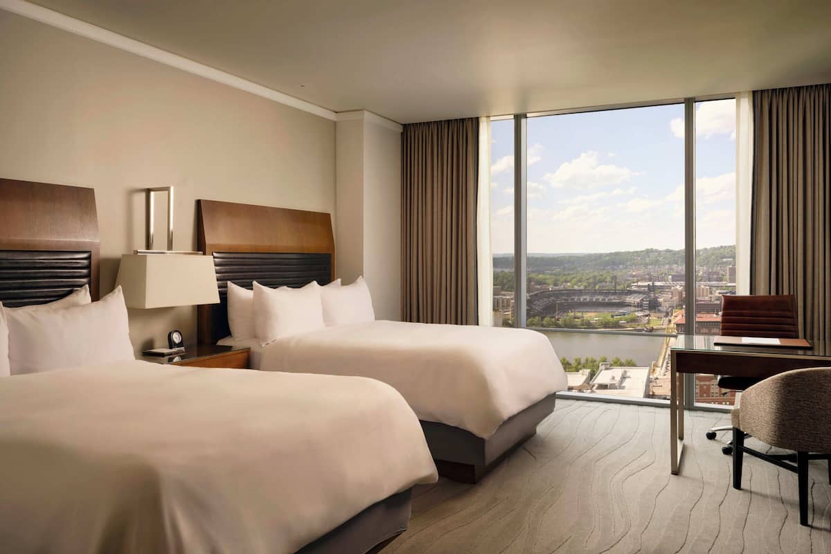 Minibar, in-room safe, desk, blackout drapes