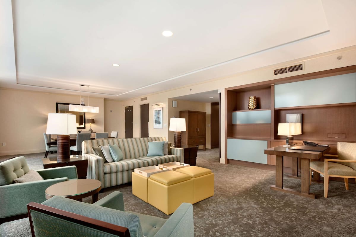 Minibar, in-room safe, desk, blackout drapes