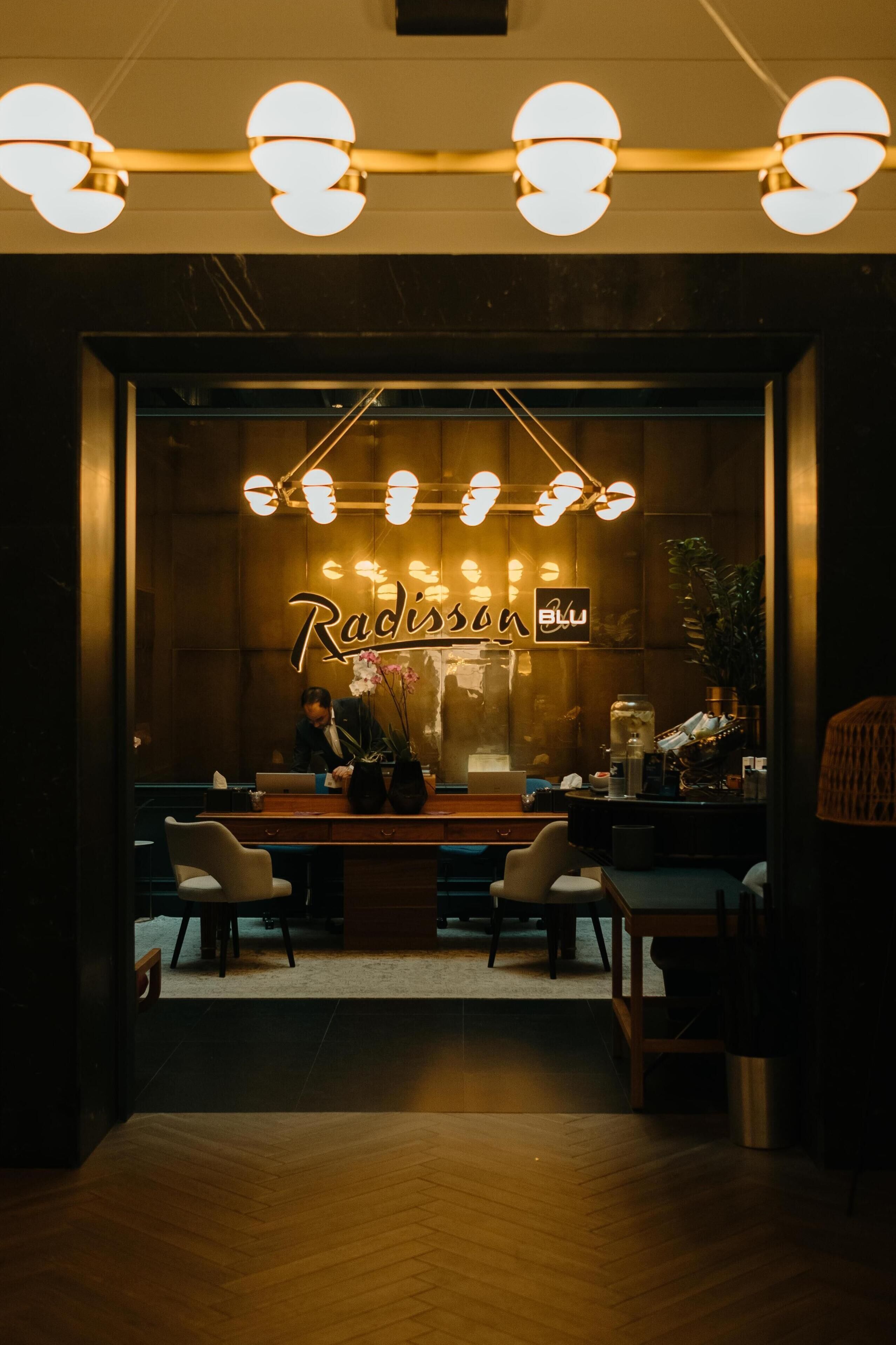 breakfast, lunch and dinner served