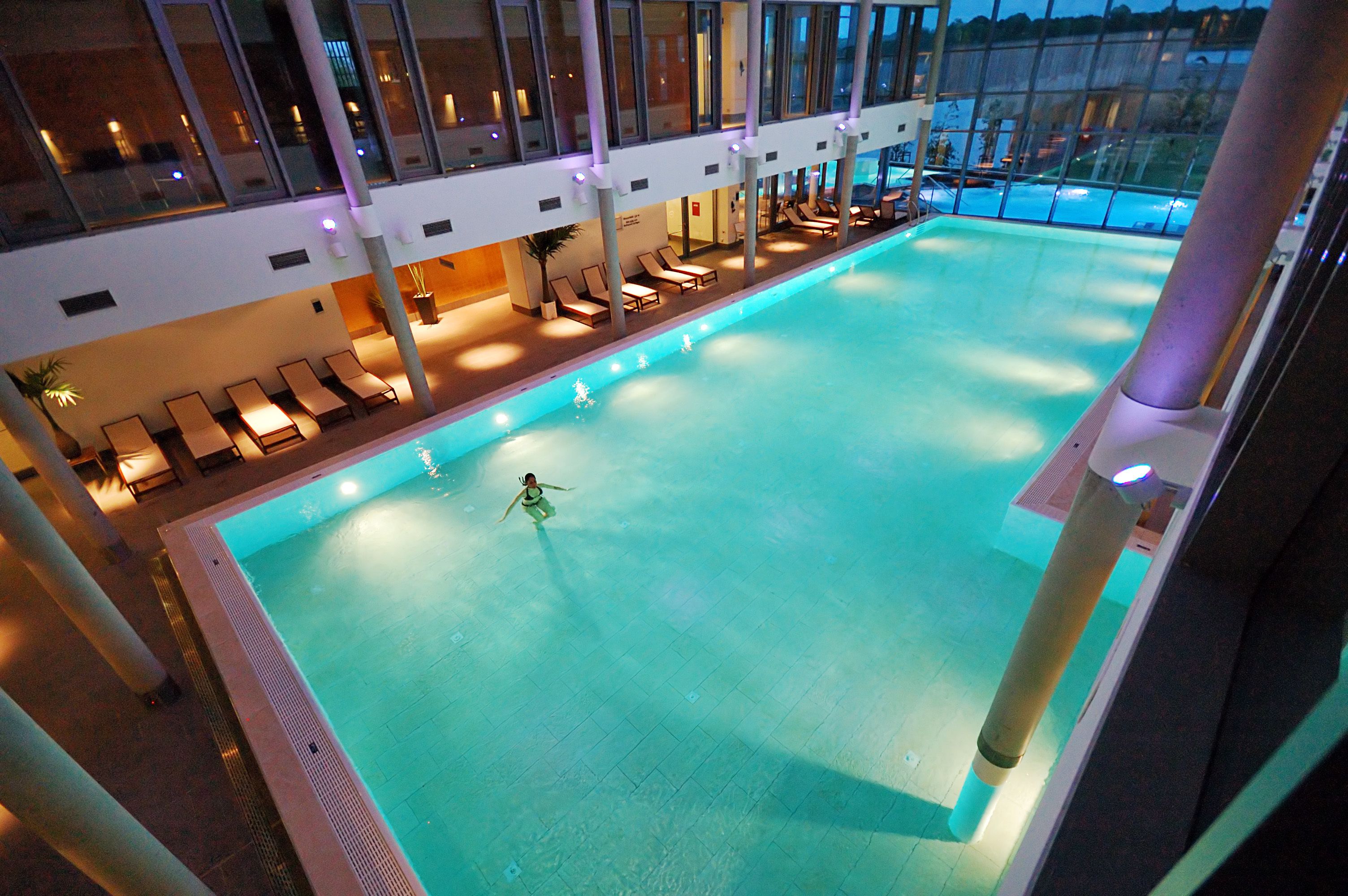 Indoor pool, 3 outdoor pools, open 7:00 AM to 10:00 PM, pool loungers