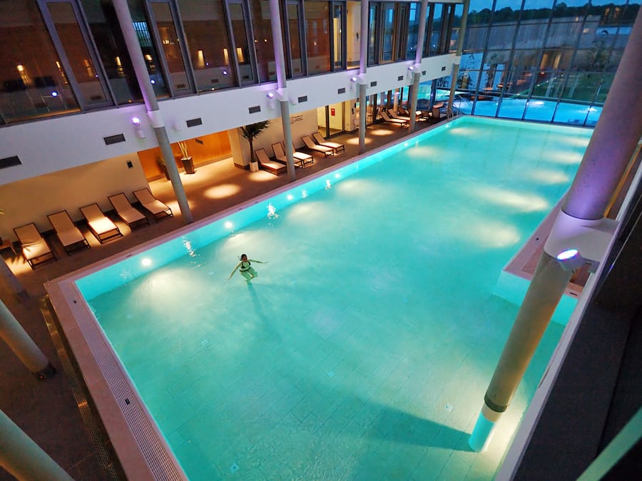 Indoor pool, 3 outdoor pools, open 7:00 AM to 10:00 PM, pool loungers