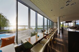 Alimentação e bebidas