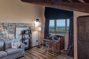 Suite Deluxe, 1 cama King size, vista parcial al mar | Vista desde la habitación