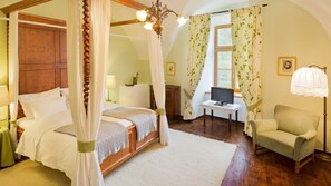 Deluxe Double Room, 1 Queen Bed