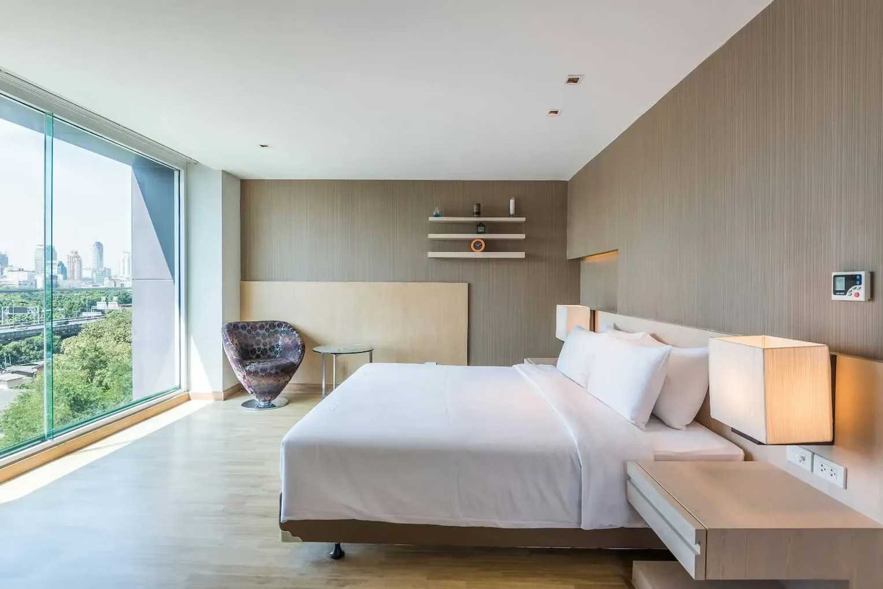 Suite Executive, 1 letto matrimoniale, vista città | Biancheria da letto di alta qualità, una scrivania, Wi-Fi gratuito