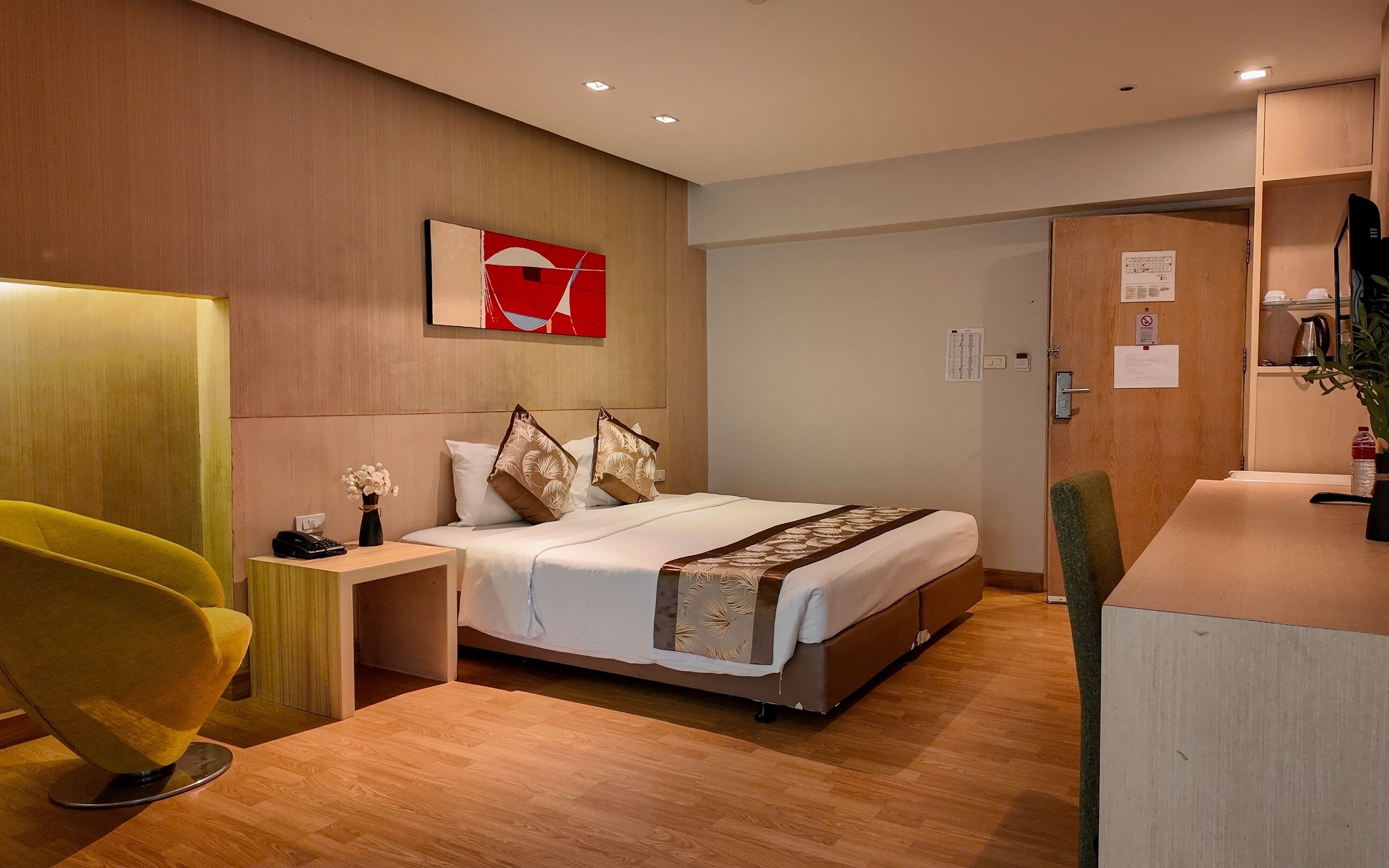 Superior Double Room | Premium bedding, desk, free WiFi, bed sheets