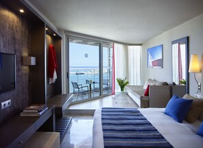 View from room - Kyma Suites Beach Hotel (Rethymno)
