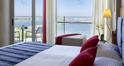 Kyma Suites Beach Hotel