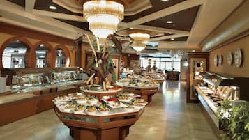 Se sirven desayunos, almuerzos y cenas