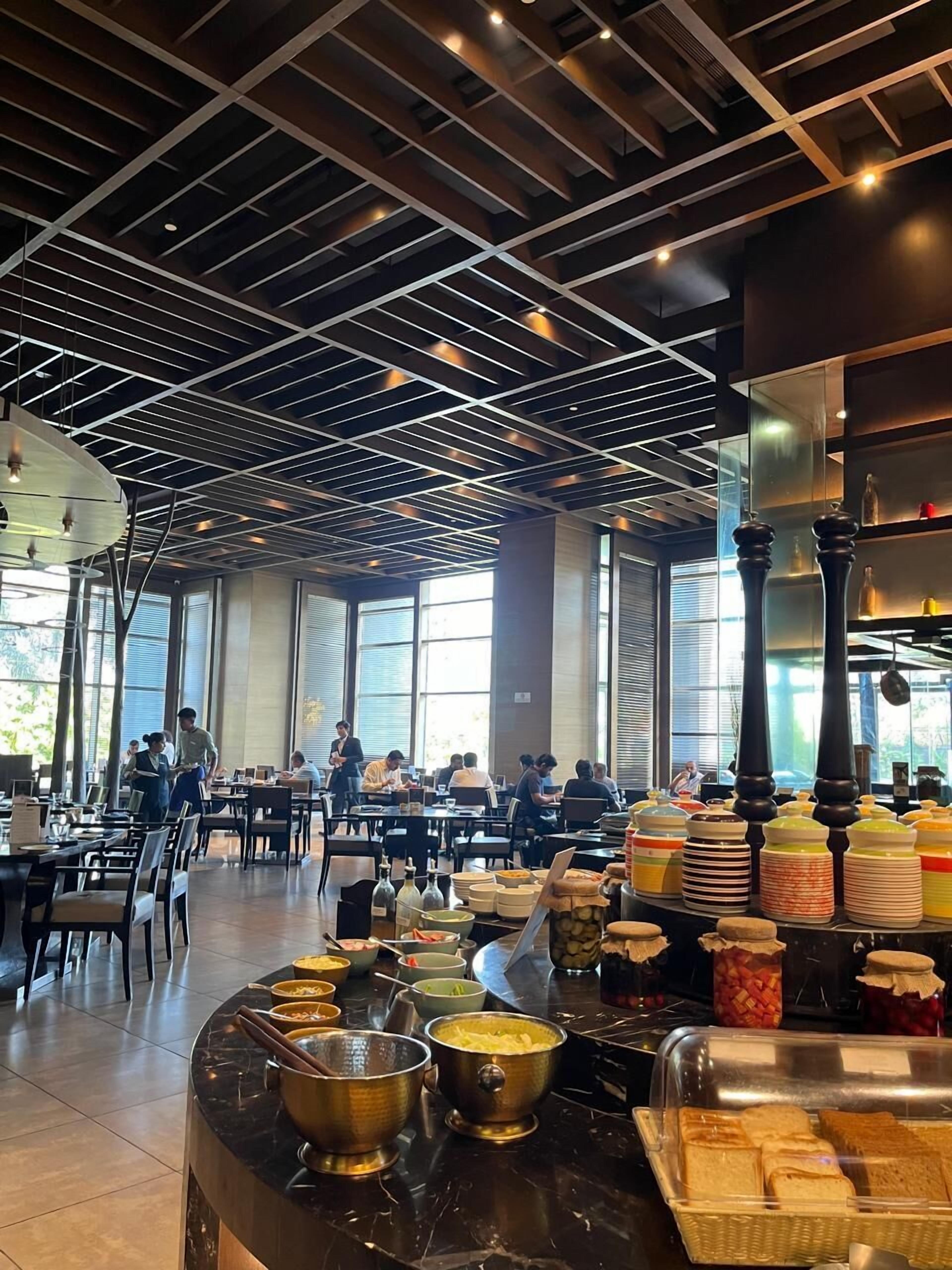 daily continental breakfast (inr 550 per person)