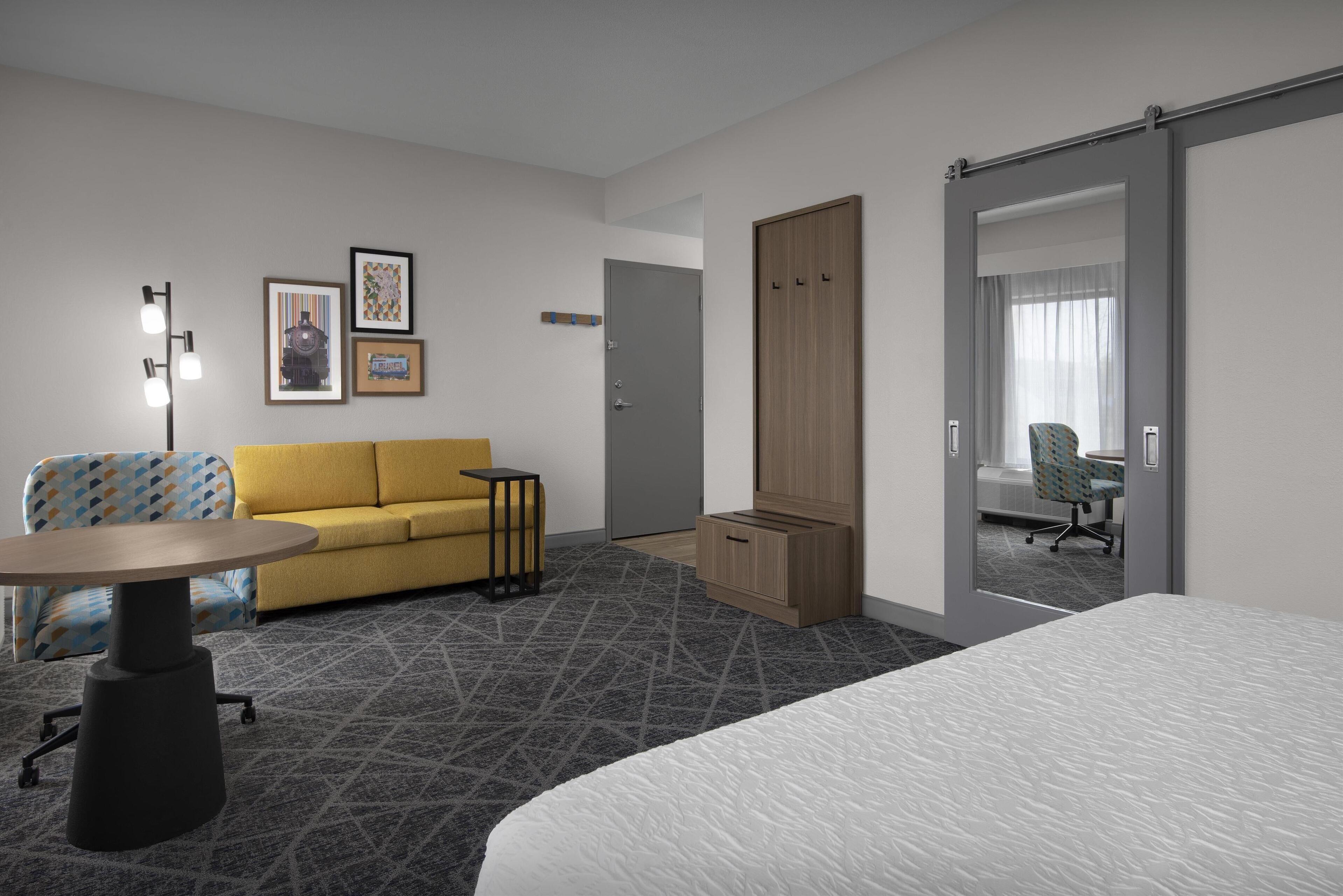 studio suite, 1 king bed | in-room safe, desk, iron/ironing board, free cots/infant beds